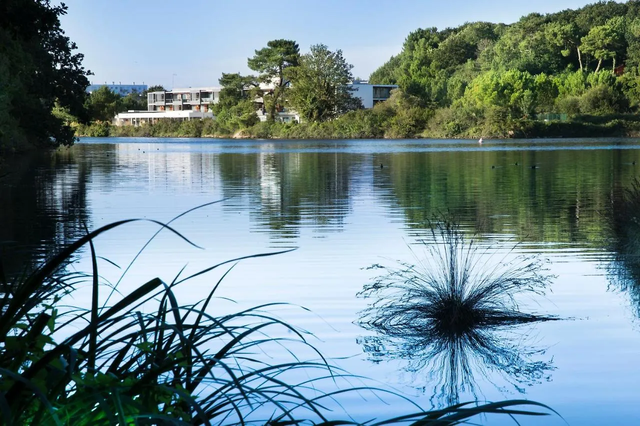 Best Western Plus Hotel Les Rives Du Ter Larmor-Plage