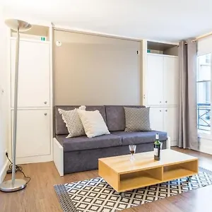 Guestready-designer For 2, Close To Louvre! France